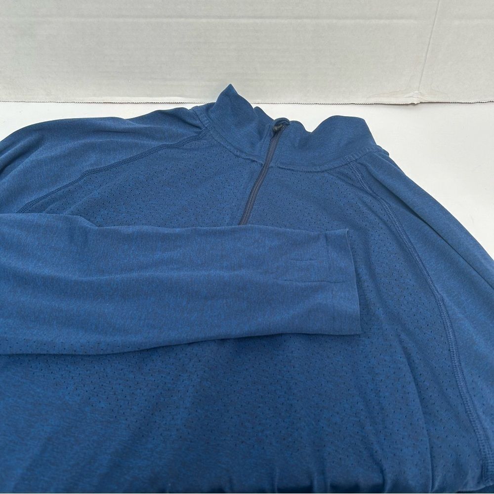 Rhône Versatility Perforated Yoke Quarter-Zip Training Top Navy Size Medium